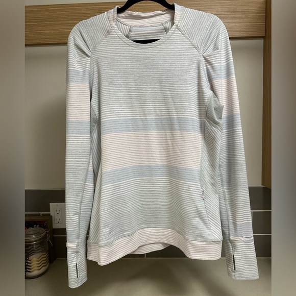 Lululemon Think Fast Long Sleeve - Picture 5 of 14